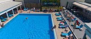 Bazén v ubytování Pantelidis Hotel & Spa nebo v jeho okolí