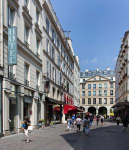 صورة لـ فندق ديس دوكس دأنجو في باريس