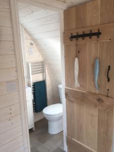 A bathroom at Slades farm Glamping