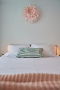 Gallery image of Sunny Side Apartments in complexul Alezzi Beach in Mamaia Nord +62 photos
