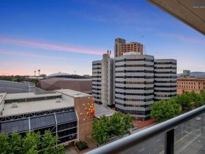 Gallery image of RNR North Terrace in Adelaide