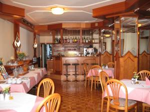 Nápoje v ubytování Hotel Hallerhof + 25 fotografií