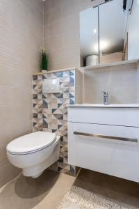 A bathroom at Apartment Ivan