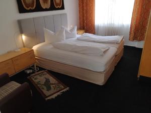 Cama o camas de una habitación en M M Central Vintage Family, Handwerker und Monteure Apartments