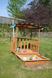 Zahrada ubytování Heidi's Ferienwohnung2
