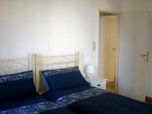 A bed or beds in a room at Cà Dolce
