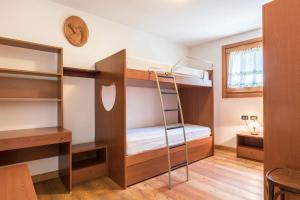 Двухъярусная кровать или двухъярусные кровати в номере Maso Noce