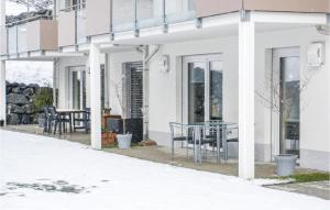Budova, kde se apartmán nachází + 18 fotografií