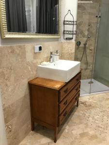 Łazienka w obiekcie Srokowski Dwór 1 - Mazurski Dwór - 450m2