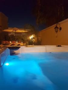 Bazén v ubytování Palazzo Volta Boutique Luxury B&B nebo v jeho okolí