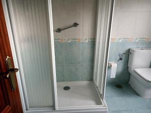 Koupelna v ubytování O Seixo 1 + 16 fotografií