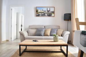 Posezení v ubytování Apartamento La Discusión de Veedor 12
