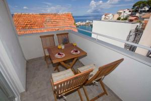 Balkón nebo terasa v ubytování Apartmani Rustica
