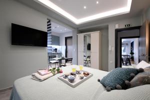 Afbeelding uit fotogalerij van Adell Deluxe Apartments in Kavala
