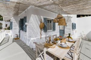Posezení v ubytování Menori Luxury Suite + 37 fotografií