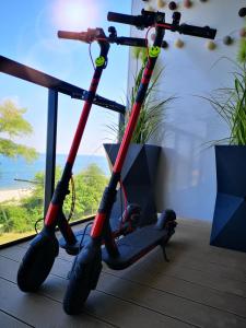 The fitness centre and/or fitness facilities at Sea View Moss VIP Apartment