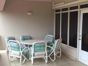Galeriebild der Unterkunft Nice 2 level condo with ocean view - ideal for families in Playa Flamingo