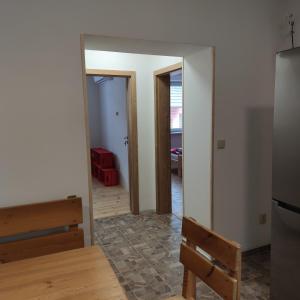 Kuchyňa alebo kuchynka v ubytovaní Apartmán Špacír