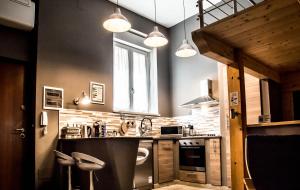 Dapur atau dapur kecil di "Here" Mini loft Alghero