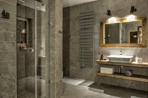 Łazienka w obiekcie Między Nami Apartamenty
