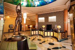 Uma área de estar em Hotel Savannah