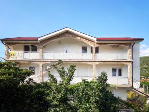 Φωτογραφία από το άλμπουμ του Villa Mimoza Blagaj σε Blagaj