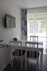 Prostor za ručavanje u apartmanu