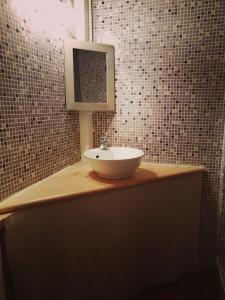 Vonios kambarys apgyvendinimo įstaigoje La Ferme du Crouzet