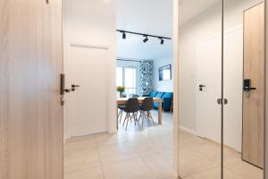 Fotografia z galérie ubytovania apartament "14 piętro" z widokiem na Gdańsk v destinácii Gdansk + 9 fotografií