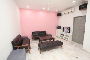 Gallery image of WARNI 45 Whole Or Room in Muar