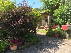 Zahrada ubytování Gîte de la Mésange