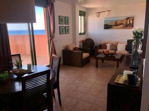 Et opholdsområde på Apartamento Mirador al mar