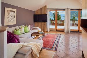 Posezení v ubytování Hotel Christina - Ihr kleinstes 4* Hotel am Achensee