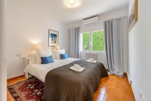 Postel nebo postele na pokoji v ubytování Cas garrovers + 49 fotografií