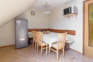 Kuchyň nebo kuchyňský kout v ubytování Apartment Jakovc