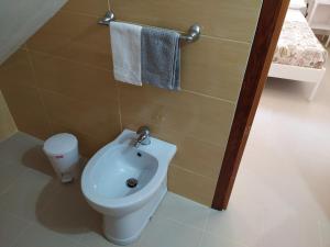 Vannituba majutusasutuses Lo Spicchio b&b