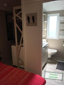 Postel nebo postele na pokoji v ubytování Mobilhome LAME