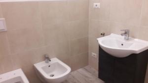 A bathroom at Villa Sofia