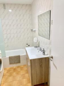 Kúpeľňa v ubytovaní Apartamento Fuengirola R09 Edificio Ronda IV