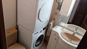 Kúpeľňa v ubytovaní Vivienda 3 dormitorios zona Balaídos-Pza. América
