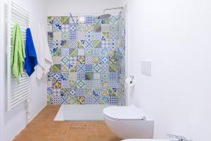 A bathroom at Tenuta La Santissima