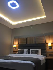 Ein Bett oder Betten in einem Zimmer der Unterkunft Kaya Life Resort