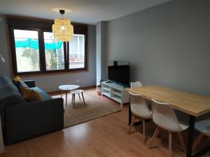 Posedenie v ubytovaní Apartamento F6
