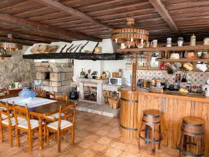 Lounge nebo bar v ubytování quarto familiar zona guimaraes