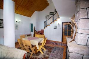 Afbeelding uit fotogalerij van Pension Csomád in Băile Tuşnad