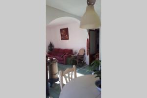 Posedenie v ubytovaní River house_Casa junto al río