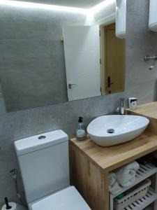 Kúpeľňa v ubytovaní M1 403 Frontal al Mar Vistas Terraza y Wifi