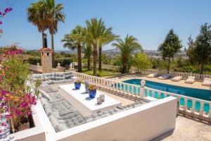 ETV-2281-E Luxury Estate with spa and incredible views of ...