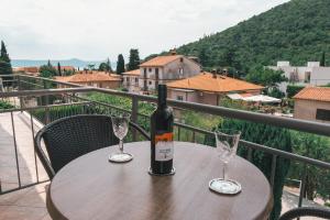 Nespecifikovaný výhled na hory nebo výhled na hory při pohledu z bed and breakfast