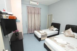 Postel nebo postele na pokoji v ubytování WARNI 48 Whole Or Room